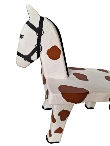 Banco De Cavalo Branco Belíssimo de Altíssima Qualidade - Imagem 6