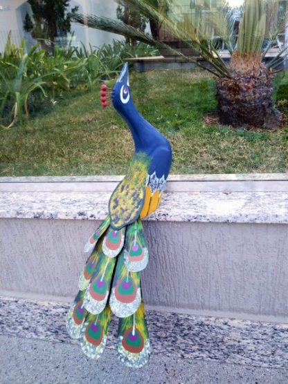 Escultura de Pavão em Madeira Artesanal - Azul